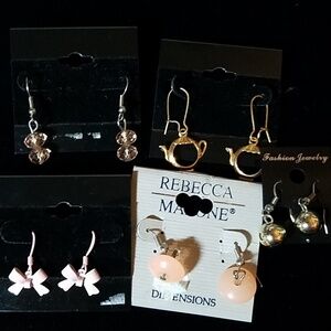 Lot of 5 Earrings - see photos for details